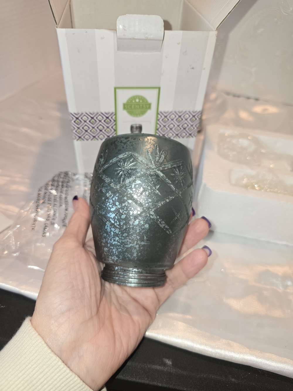 Scentsy Metallic Patterned Warmer Shade - Green "VINTAGE GLASS"